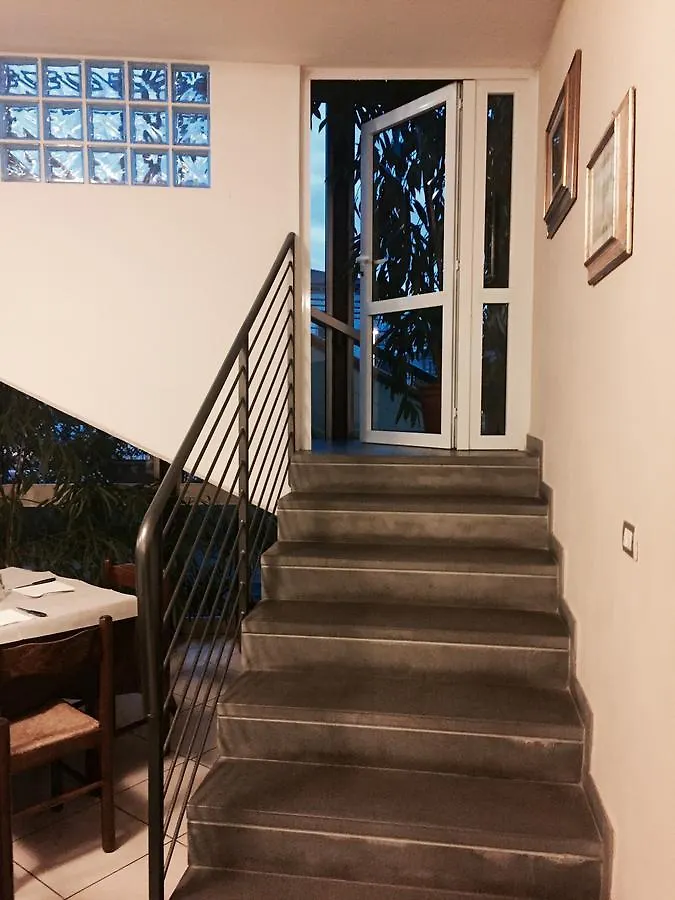 호텔 Albergo Ristorante Giulio Agliana