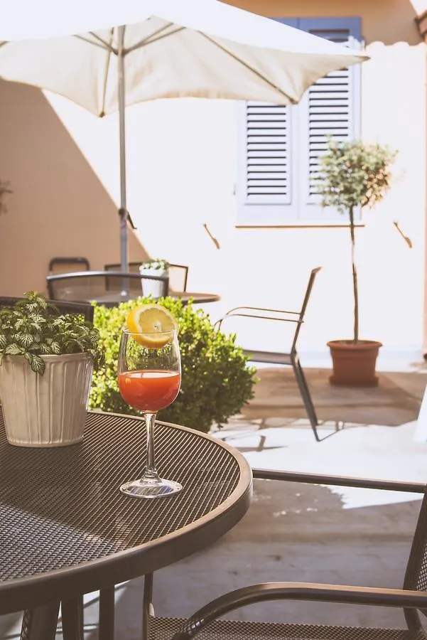 Albergo Ristorante Giulio Agliana 호텔